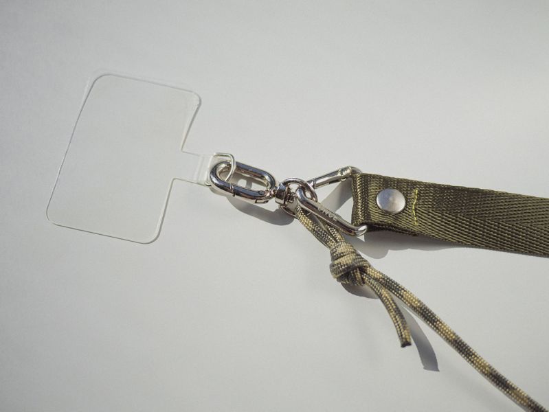 閃光系 | CRUSH - 千歲綠 * 綠色 金屬色 尼龍 傘繩 手機背帶 phone-strap 交換禮物 可拆式背帶 女友禮物 女生禮物 情人節禮物 手機掛繩 手機繩