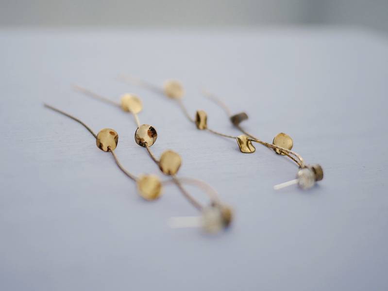 Herbology | Herbology Series – Little sleeping eucalyptus earrings * 3 colours 耳鍊 長耳環  黃銅耳環 植物耳環 花耳環 尤加利 小葉桉
