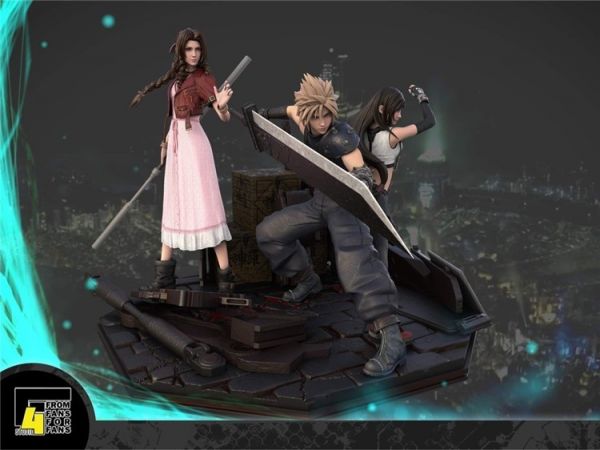 【海外代購】【56CM】F4 最終幻想組合 克勞德·史特萊夫&蒂法·洛克哈特&艾莉絲 