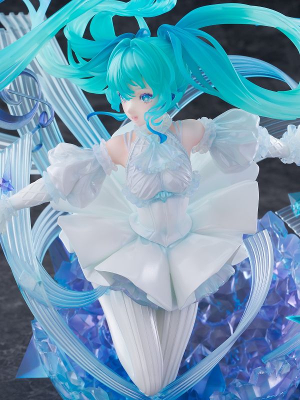【預定】CyberZ SSF 初音未來 Crystal Dress Ver. 