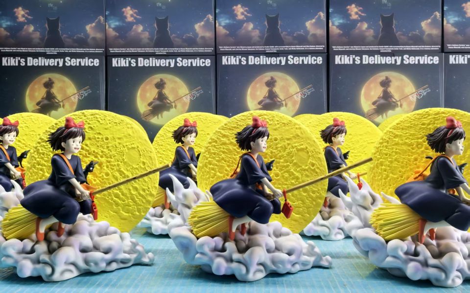 【海外代購】物語 宮崎駿桌面系列04 最自在的飛翔 魔女宅急便 