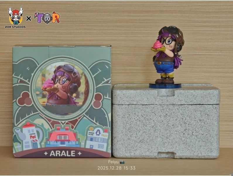 【海外代購】ZOR TOR WCF阿拉蕾系列002 捧著便便阿拉蕾 