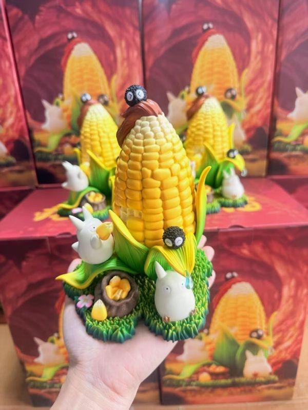 【海外代購】龍喵 摘玉米的龍貓 