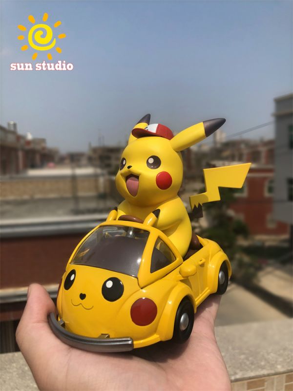 【海外代購】【13/22CM】sun 寶可夢汽車皮卡丘汽車（輪子可動，非電動） 