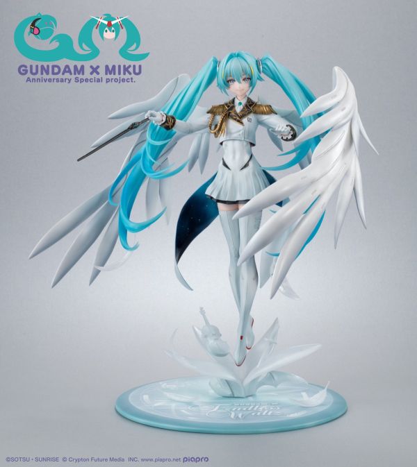 【預定】MH限定 Lucrea 機動戰士鋼彈45周年x初音未來 初音 飛翼鋼彈零式EW型態 