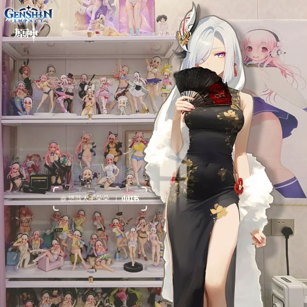 【海外代購】阿喵畫社 旗袍申鶴 1比1復刻等身豎款燈帶畫 