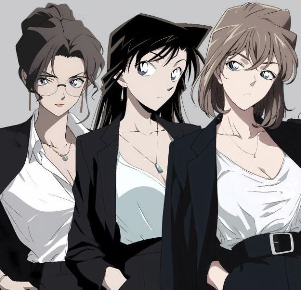 【海外代購】H2 《西裝女團》名偵探柯南裝飾畫 