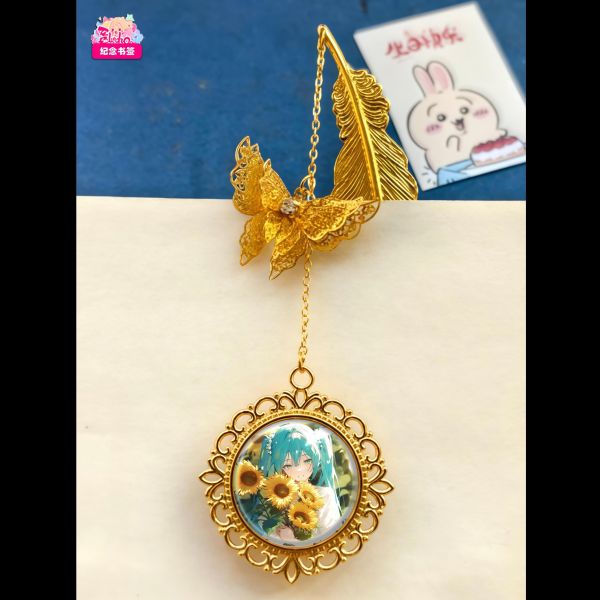 【海外代購】阿喵畫社 初音招財書 簽紀念掛飾書籤掛飾 