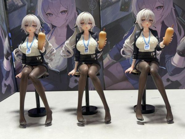 【R18-海外代購】arctic wolf ol鴨第二彈 布洛妮婭 非凡態度 