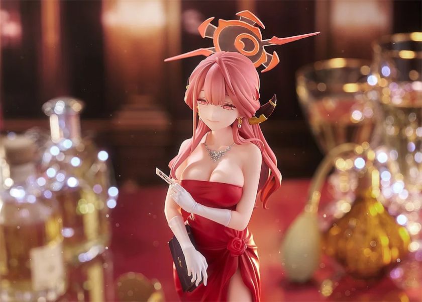 【預定】代理版 Good Smile Company GSC  蔚藍檔案 陸八魔 亞瑠 禮服 