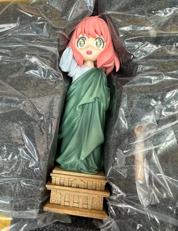 【海外代購】Mimo 自由女神像阿尼亞 