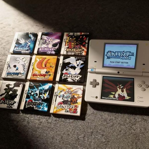 【海外代購】口袋時光愛好者工坊 Pokemon Time Sa1tan PTS 日版NDS卡帶壓克力磚冰箱貼（珍珠/鑽石/白金/心金/魂銀/黑/白/黑2/白2） 