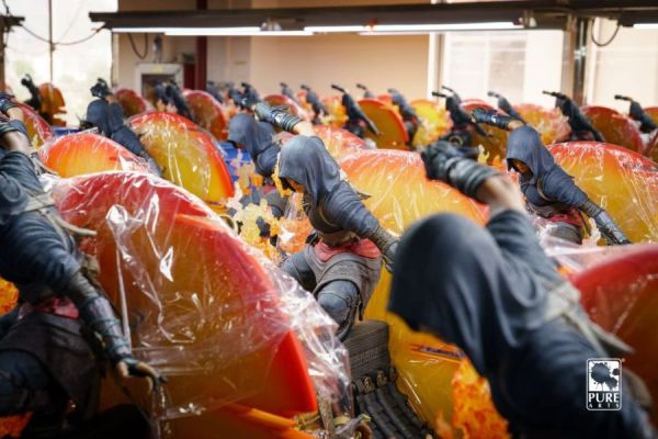 【海外代購】PureArts 《刺客教條·影》 奈緒江 彌助1/4 發光 