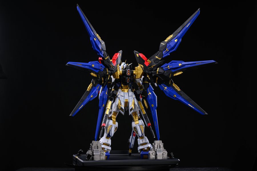 【預定】MECHA ERA 2025年度典藏巨獻 藍色戰爭機甲雙形態（1/48比例）超限定版燈光立體場景雕像 