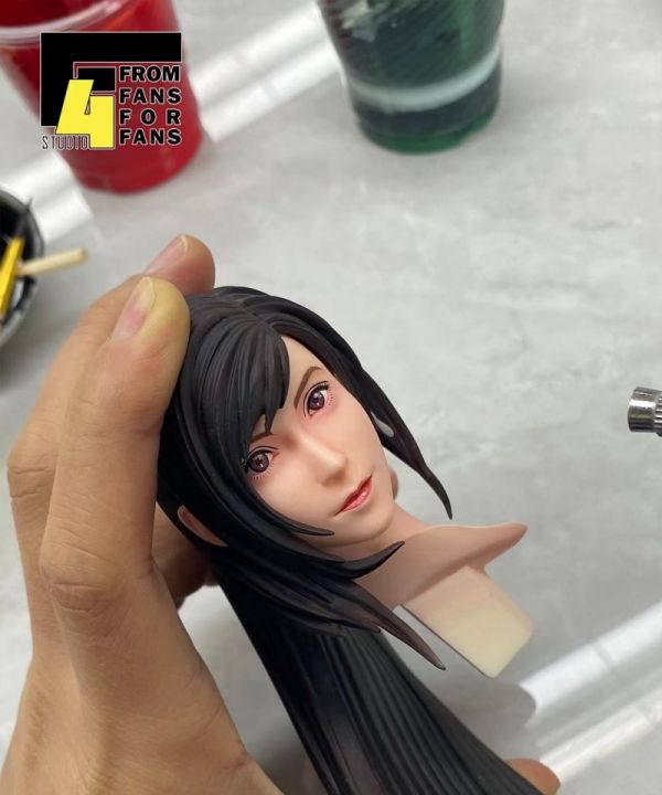 【海外代購】【56CM】F4 最終幻想組合 克勞德·史特萊夫&蒂法·洛克哈特&艾莉絲 