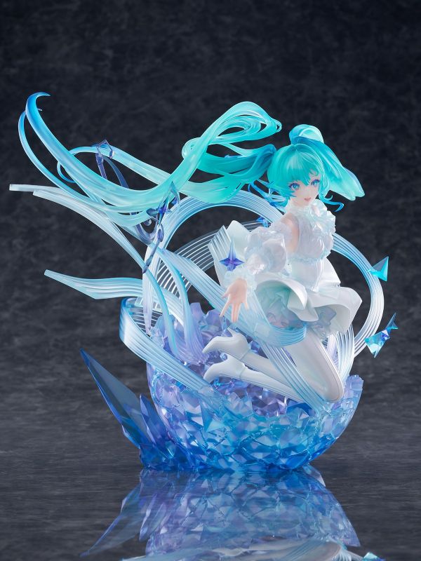【預定】CyberZ SSF 初音未來 Crystal Dress Ver. 
