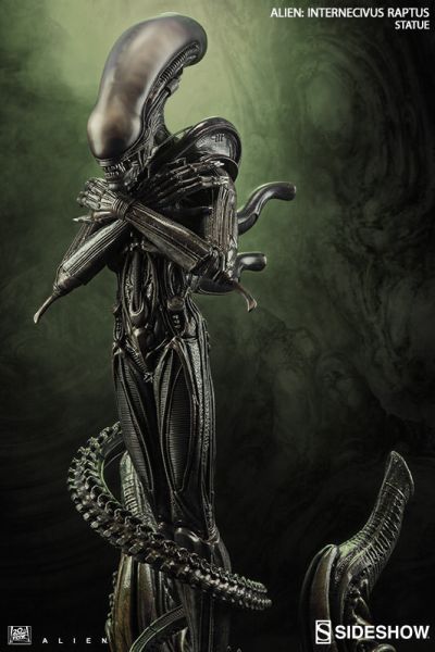 【海外代購】Sideshow 200464 異形 抱抱異形 普羅米修斯 Alien 全身 