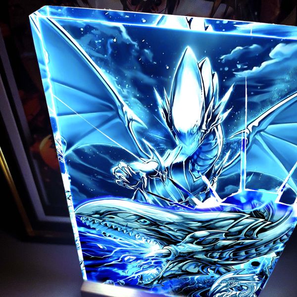 【海外代購】阿喵畫社 青眼白龍 1.9cm特效發光手辦架展示磚 