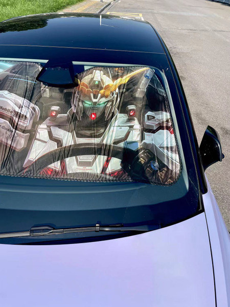 【海外代購】千鳥社 獨角獸鋼彈 強襲自由鋼彈 機動戰士高達鋼彈汽車前擋遮陽板 (雙款式) 