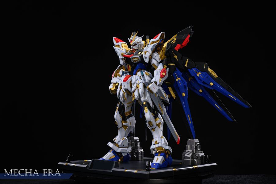 【預定】MECHA ERA 2025年度典藏巨獻 藍色戰爭機甲雙形態（1/48比例）超限定版燈光立體場景雕像 