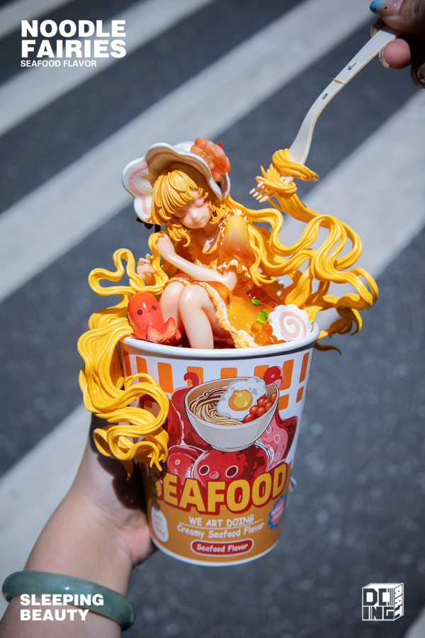【預定】WeArtDoing WAD 杯麵女孩-海鮮濃湯 & 炒麵女孩-經典醬汁 Noodle Fairies-Seafood Flavor & Original Sauce 