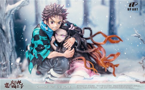 【海外代購】Up art 炭治郎 禰豆子 相擁雪場景 