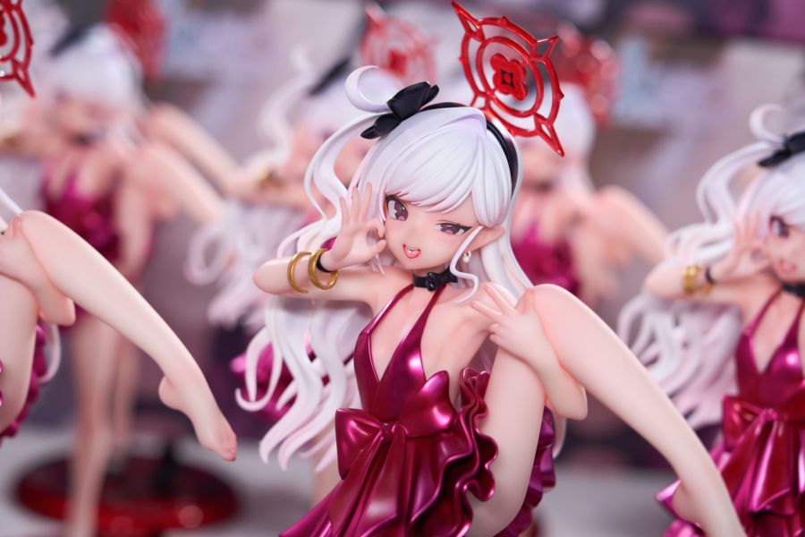 【海外代購】Lolikoo 蘿莉控 第四彈 身著禮服故意在舞會上玩弄老師的睦月醬 