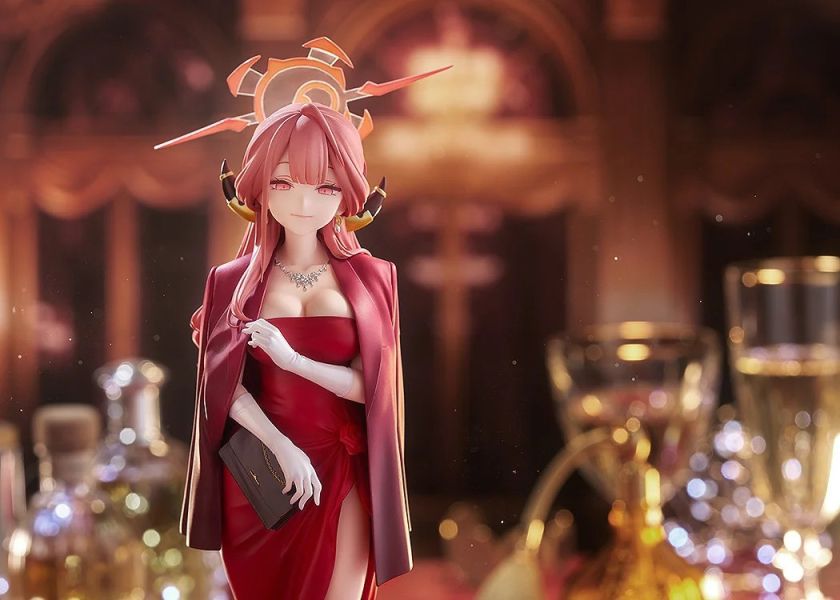 【預定】代理版 Good Smile Company GSC  蔚藍檔案 陸八魔 亞瑠 禮服 