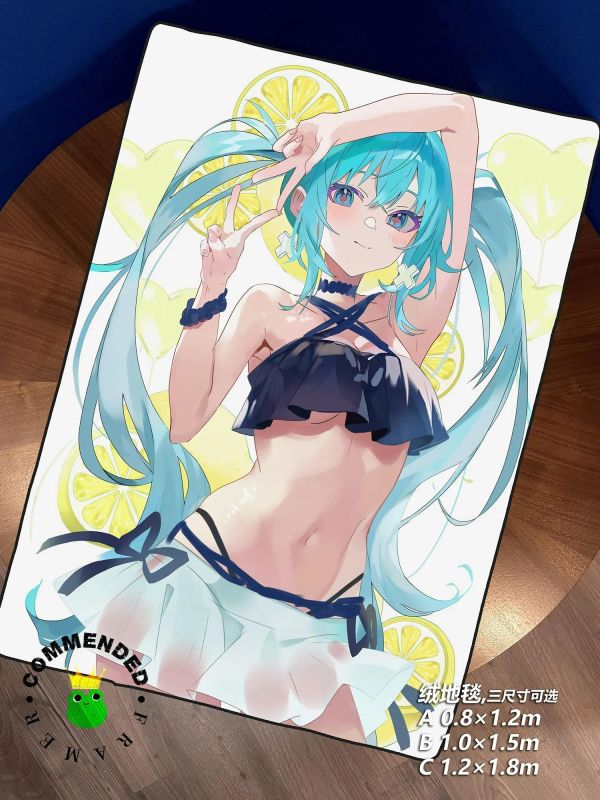 【海外代購】皇呱 《泳裝初音》初音未來裝飾畫 午睡毯 地毯 