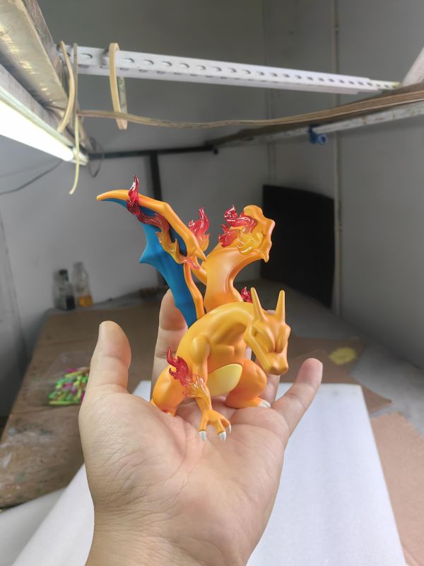 【預定】ECC Studio 蹲姿噴火龍 