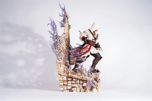 【海外代購】【70CM】Purearts 育碧《刺客信條》1:4艾吉奧 發光版 
