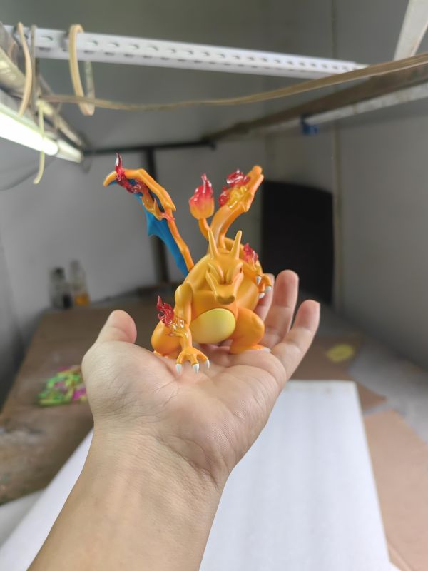 【預定】ECC Studio 蹲姿噴火龍 