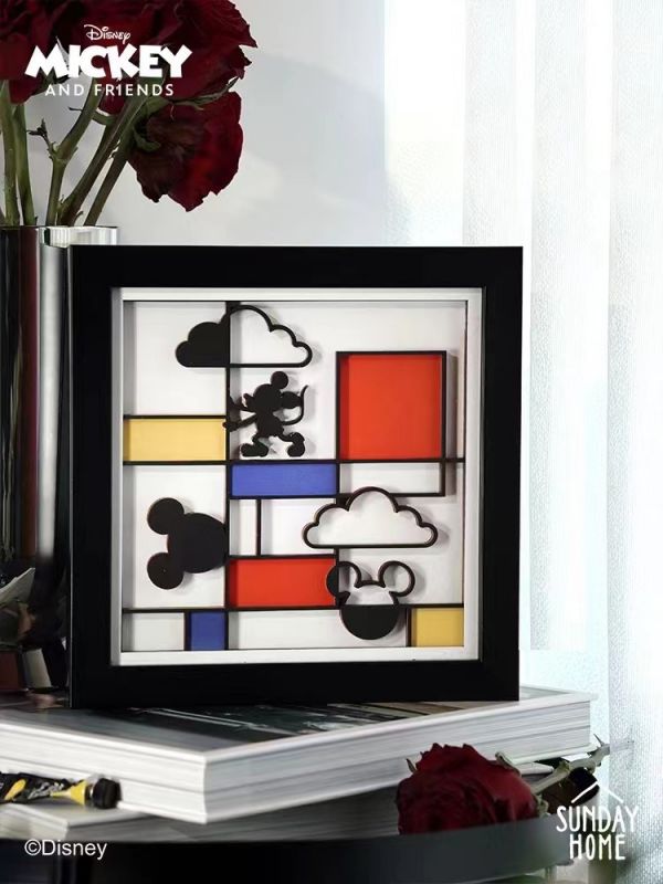 【海外代購】【22.5*22.5CM】摩登叠雕艺术系列--Mickey Mouse 摩登叠雕艺术系列--Mickey Muse 摩登叠雕艺术系列--Minnie Lost in Dots 