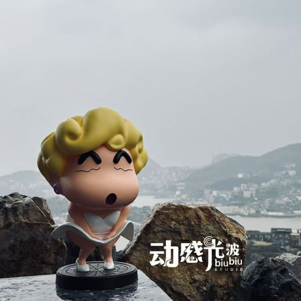 【預定】動感光波 夢露小新 jk小新 