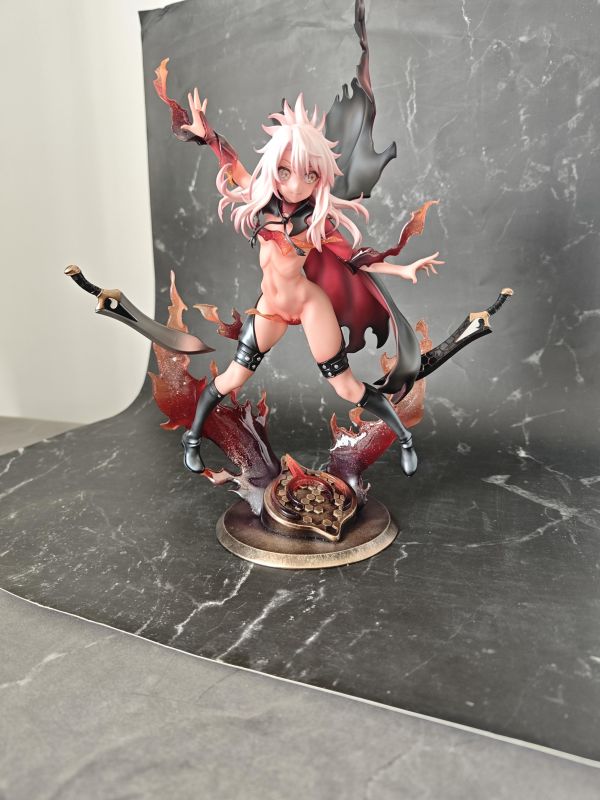 【R18-預定】ztr FATE 變身小黑 克洛伊 （熊貓社） 