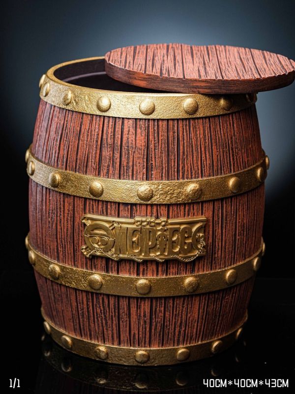 【預定】PSD STUDIO 東京塔草帽團主題擺飾 酒桶收納凳 展示台 