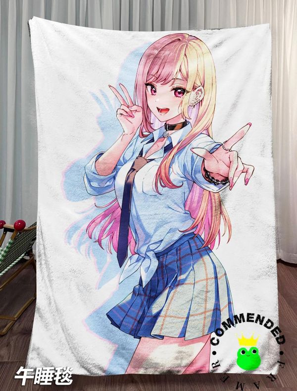 【海外代購】皇呱 《甜妹喜多川海夢》更衣人偶墜入愛河裝飾畫 午睡毯 地毯 