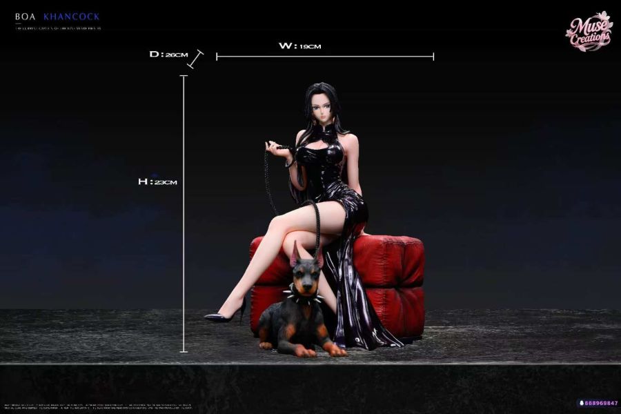 【預定】MUSE 牽狗女帝企劃第一彈：女帝身著皮衣勾勒出完美身材 