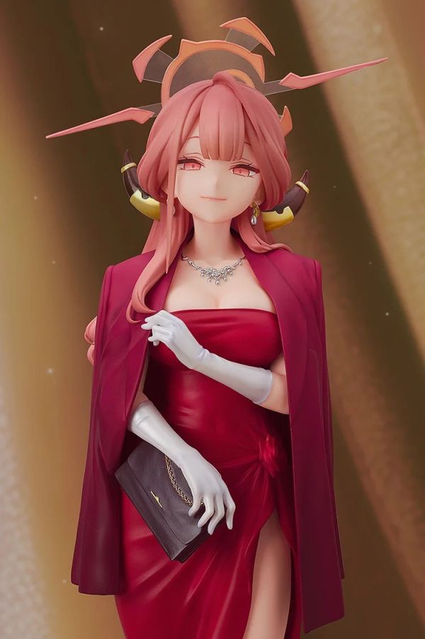 【預定】代理版 Good Smile Company GSC  蔚藍檔案 陸八魔 亞瑠 禮服 