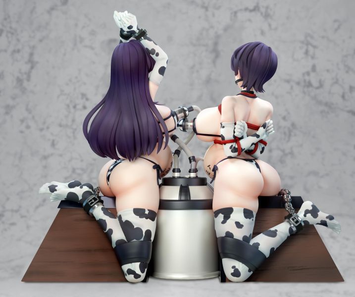【R18-預定】Meat 木馬上被束縛產乳的古見母女 