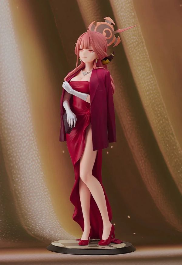 【預定】代理版 Good Smile Company GSC  蔚藍檔案 陸八魔 亞瑠 禮服 