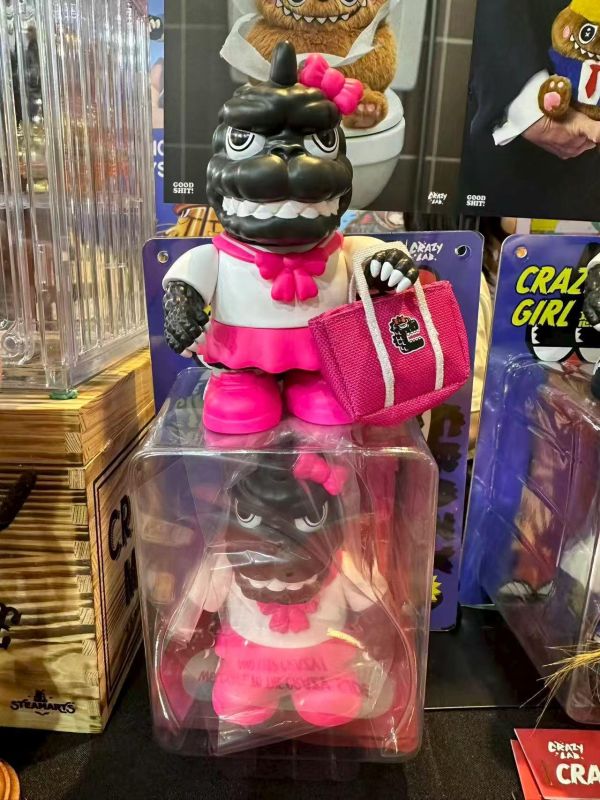 【海外代購】Crazy Lab 怪斯拉恐龍妹-春日櫻花限定版 