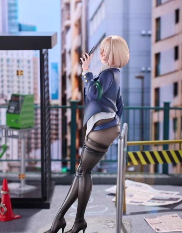 【海外代購】HOBBY SAKULA 不良警察 CheLA77 