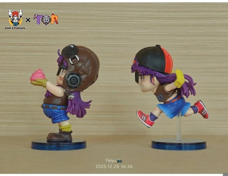 【海外代購】ZOR TOR WCF阿拉蕾系列002 捧著便便阿拉蕾 