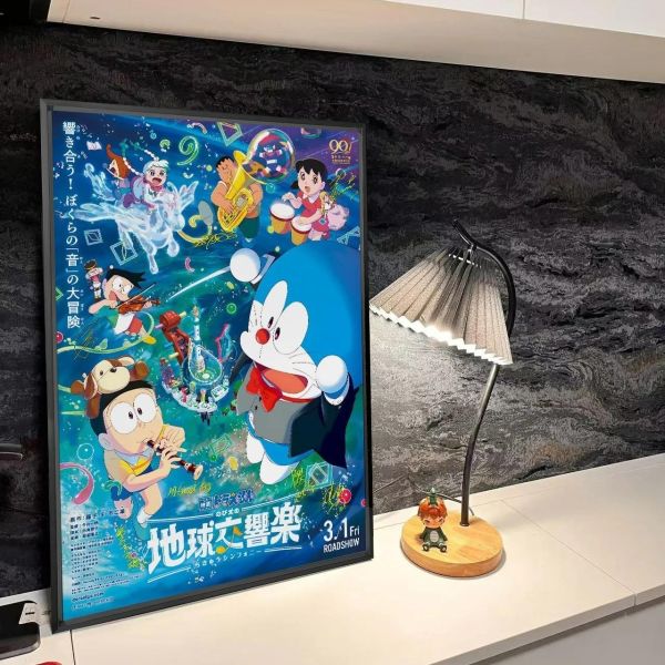 【海外代購】千鳥社《哆啦A夢：大雄的地球交響樂》聲優簽名裝飾畫 