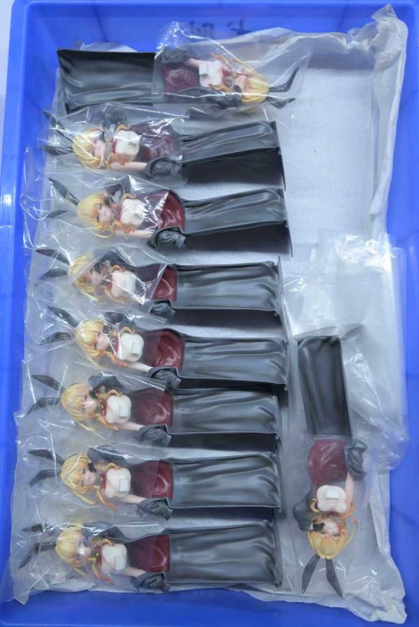 【海外代購】gk猩球 微笑教授 兔女郎 