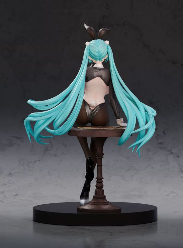 【R18-預定】NTR 兔女郎初音 miku 