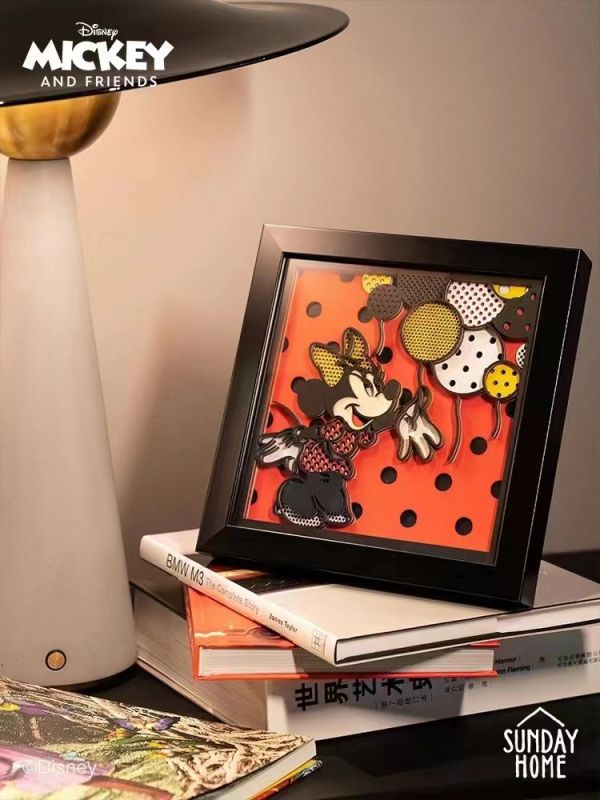 【海外代購】【22.5*22.5CM】摩登叠雕艺术系列--Mickey Mouse 摩登叠雕艺术系列--Mickey Muse 摩登叠雕艺术系列--Minnie Lost in Dots 