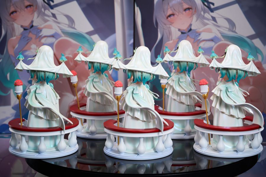 【海外代購】arctic wolf 一週年福利款 婚紗流螢 