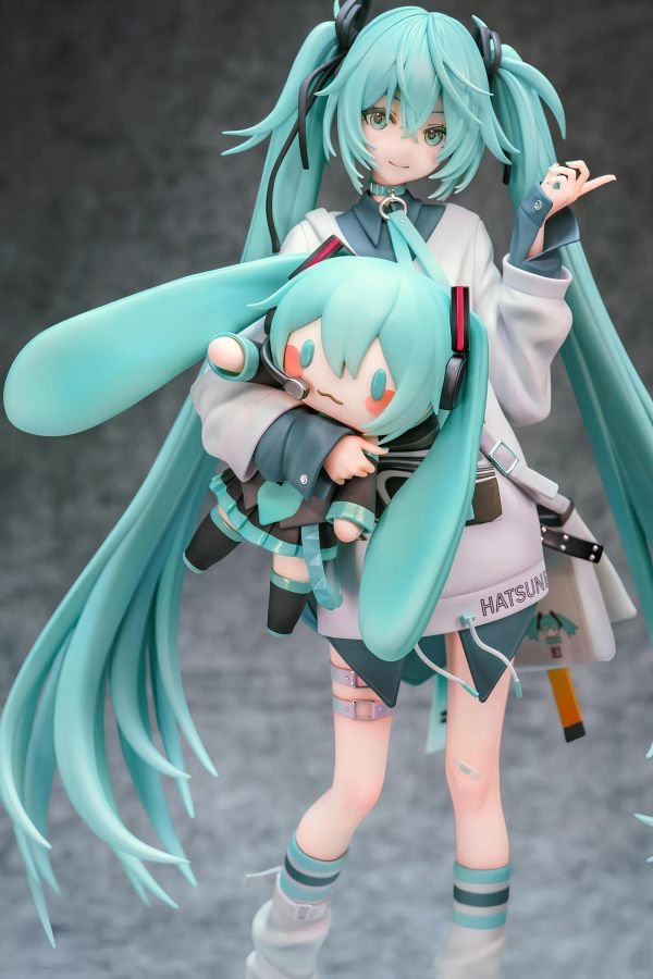 【預定】LLK 初音未來 fufu 塗裝成品 